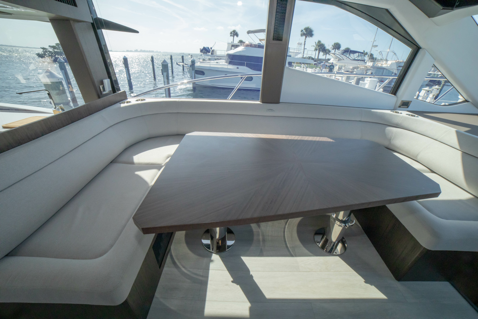 2024 Galeon 510 SKY - Image 22