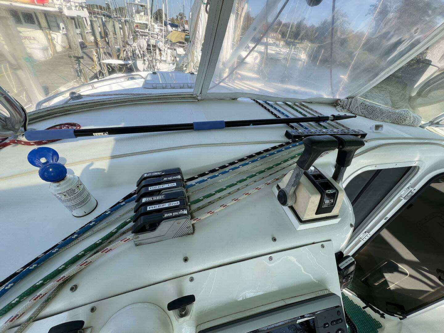 1997 Manta 40 - Image 22