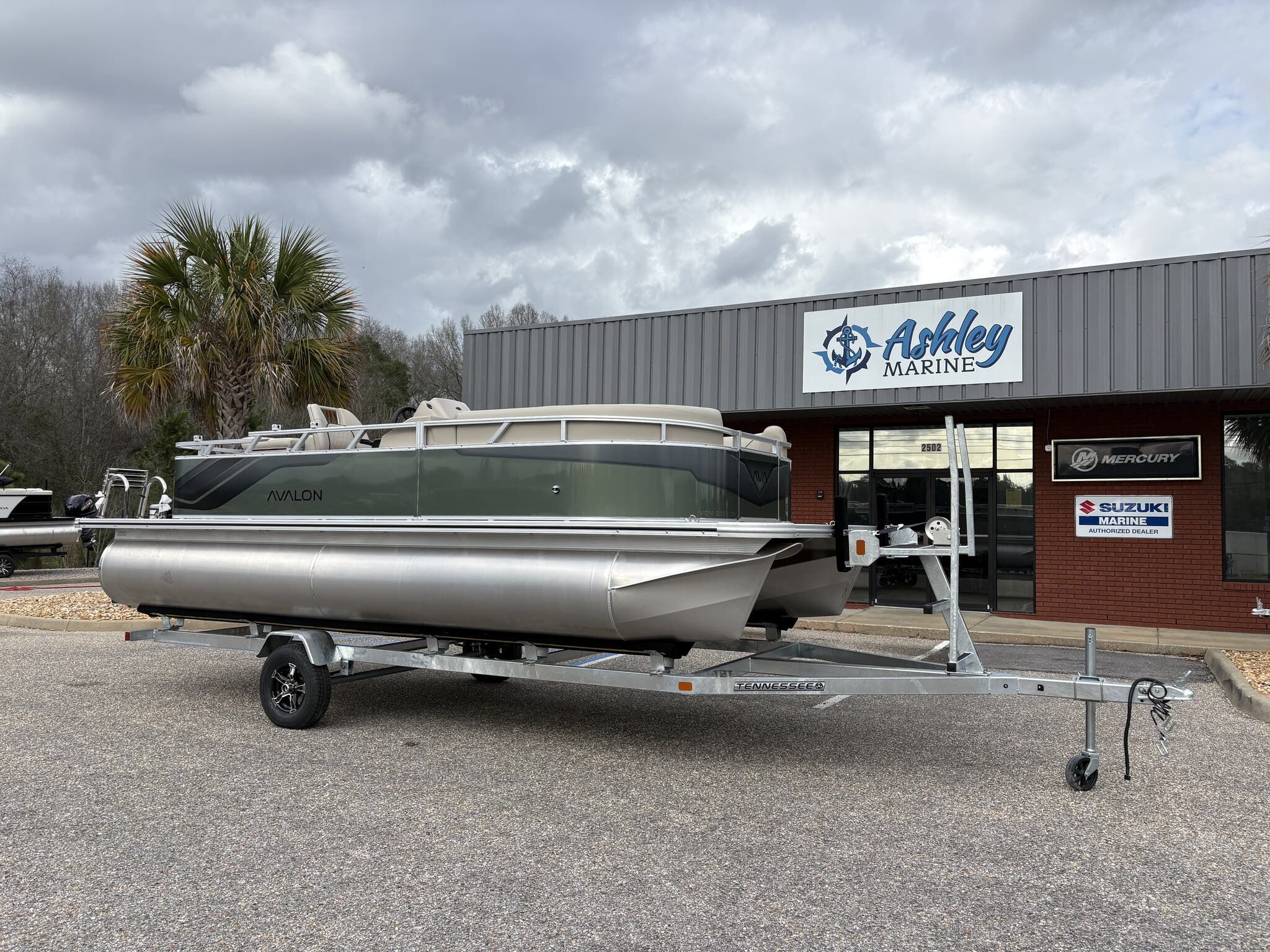2026 Avalon Venture 85 21 CRUISE-115HP