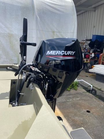 2026 Tracker Grizzly 1654 T Sportsman - 6