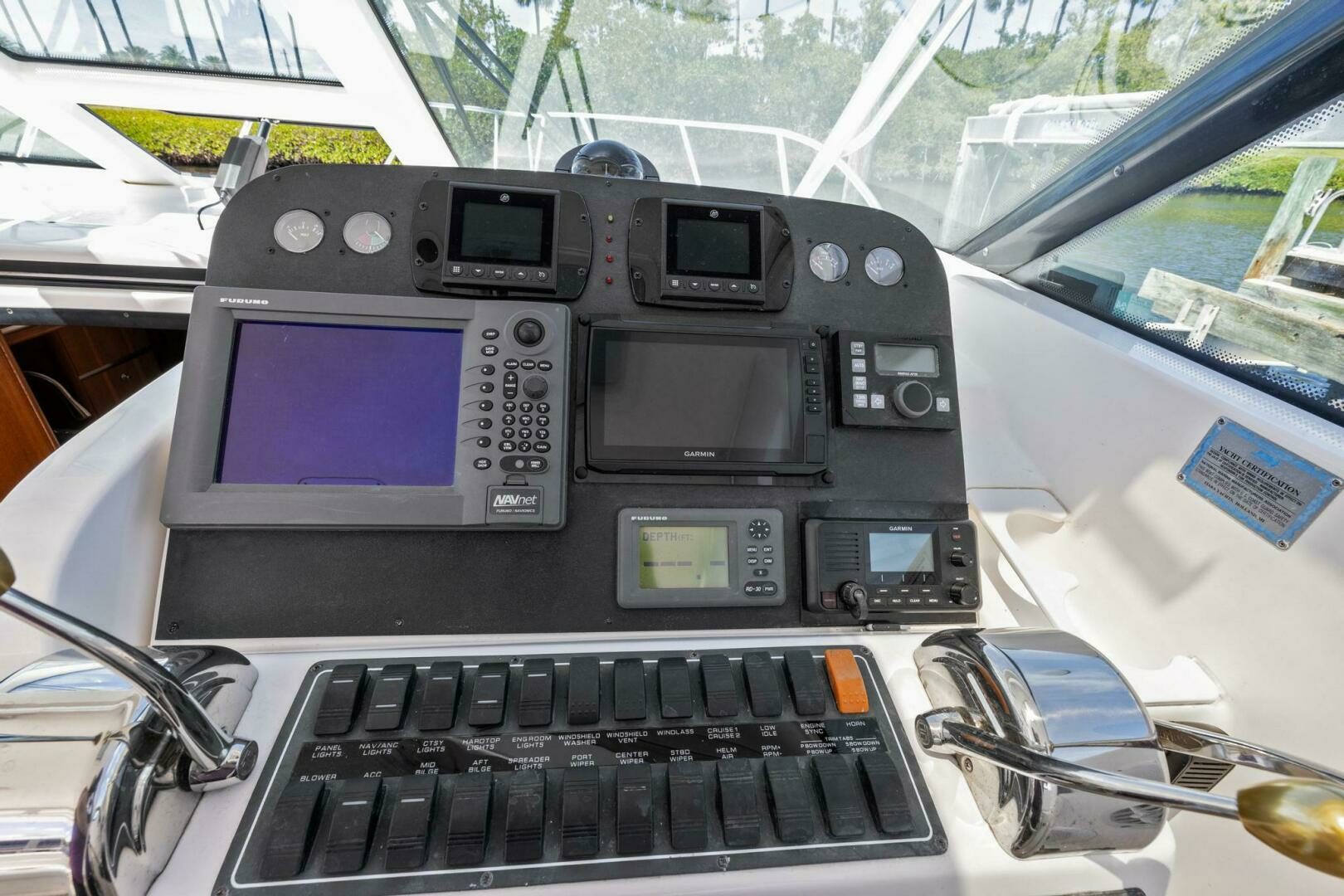 2006 Tiara Yachts 3200 Open - Image 14