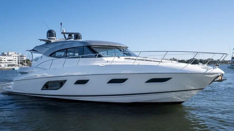 2023 Riviera 6000 Sport Yacht Platinum Edition
