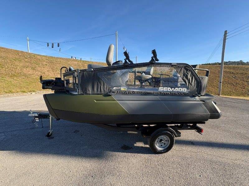 2026 Sea-Doo Switch Fish 18 - 30