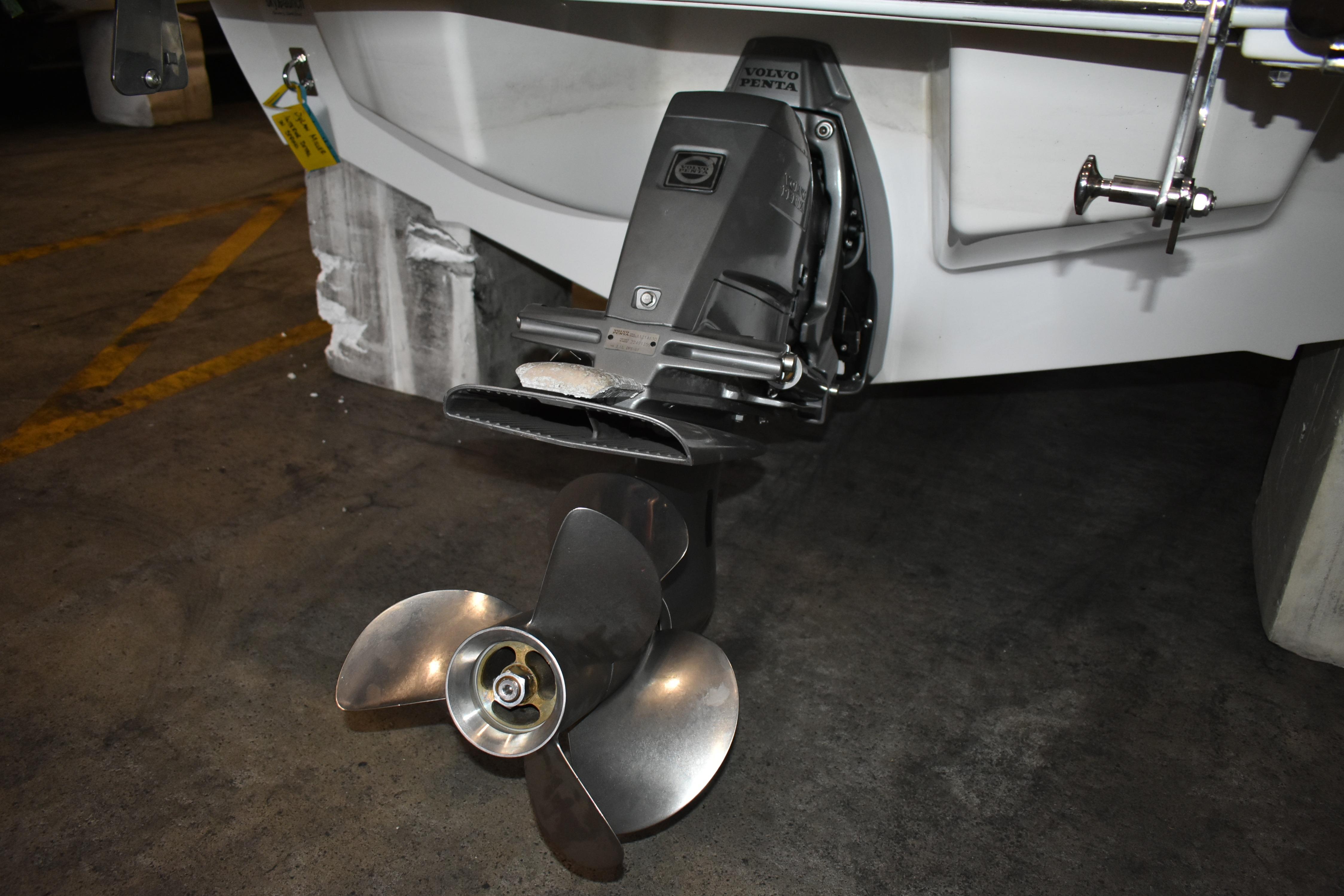 2023 Cobalt R8 boat with Volvo Penta outdrive and stainless steel propeller.