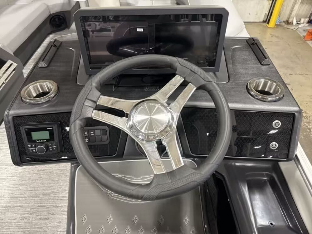 2026 Bennington 24 MSB - 10
