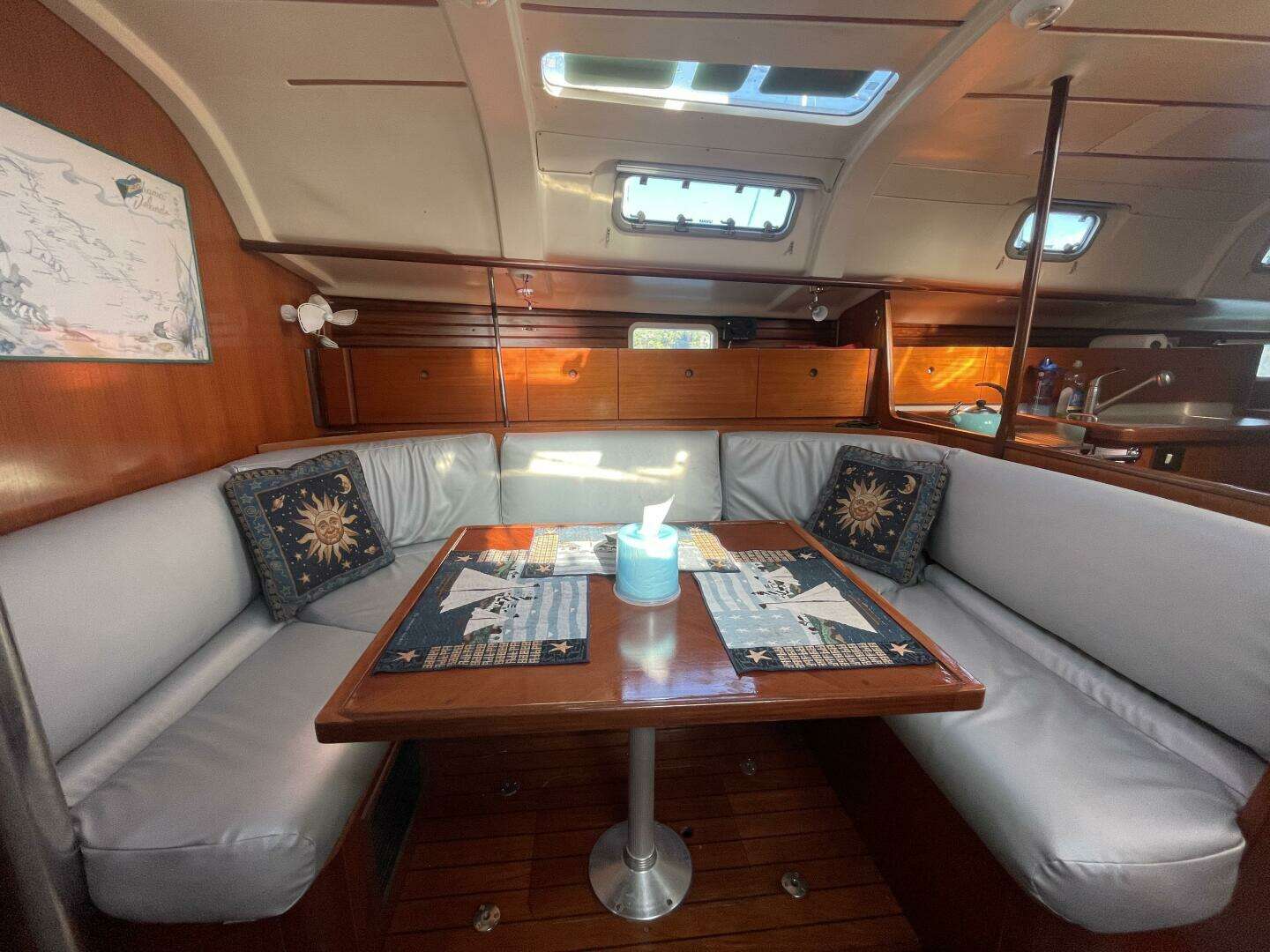 1993 Beneteau Oceanis 400 - Image 15