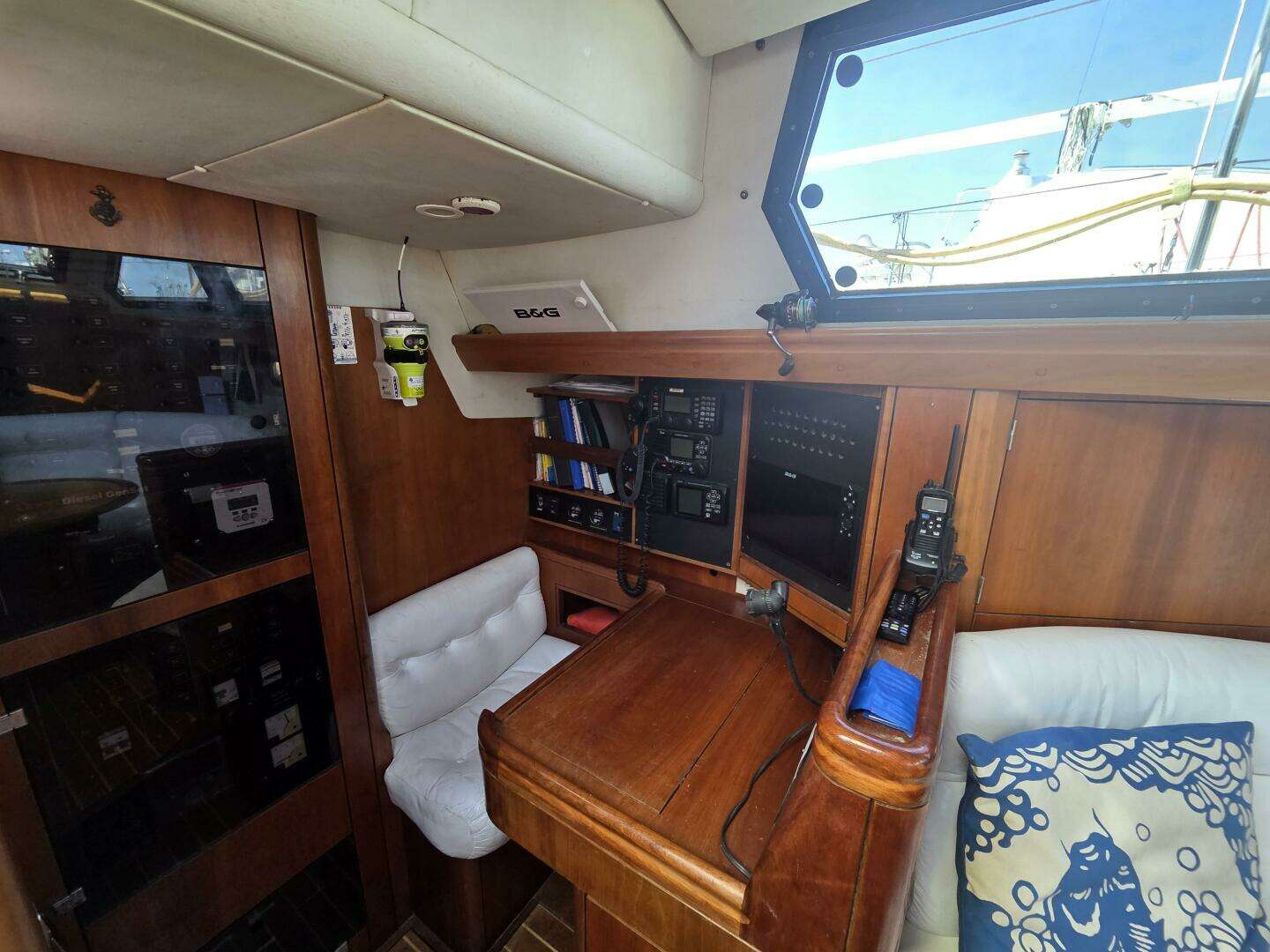 1998 Oyster 485 - Image 14