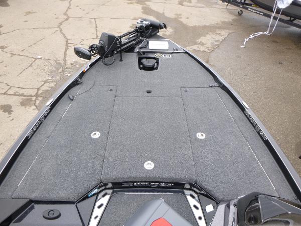 2025 Ranger Z519R Cup-Equipped boat deck with advanced fishing features and equipment.