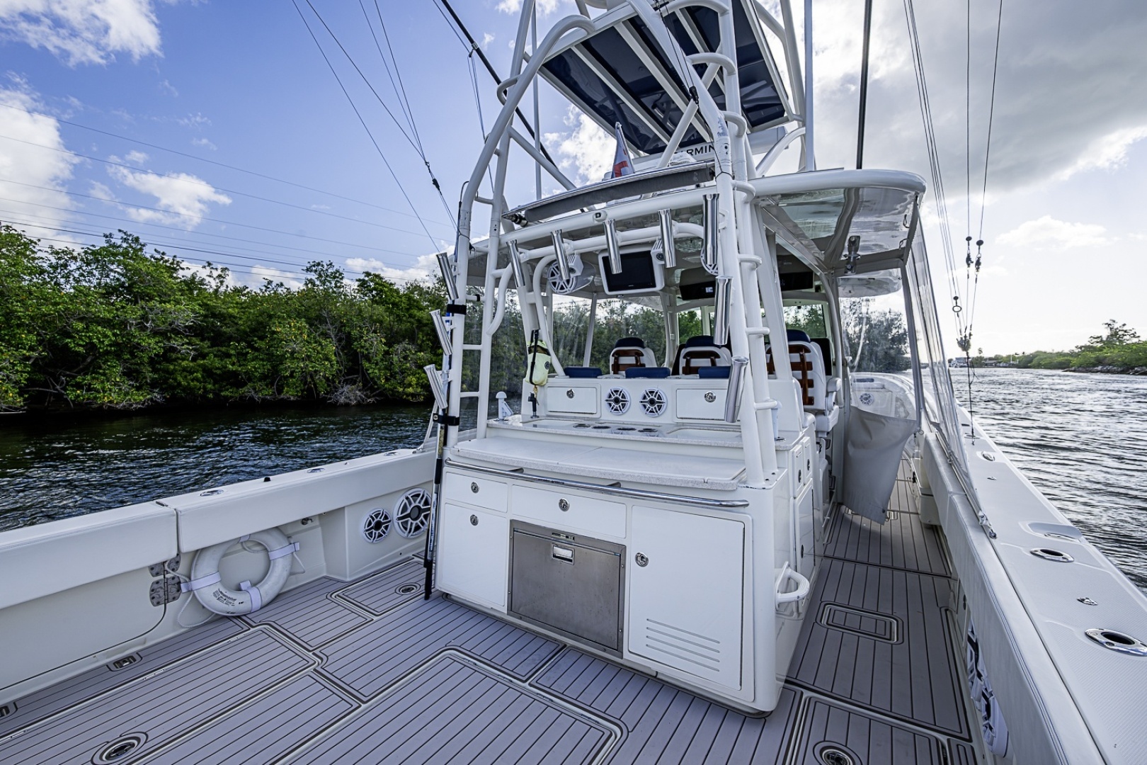 2016 HCB 53 Suenos - Image 34