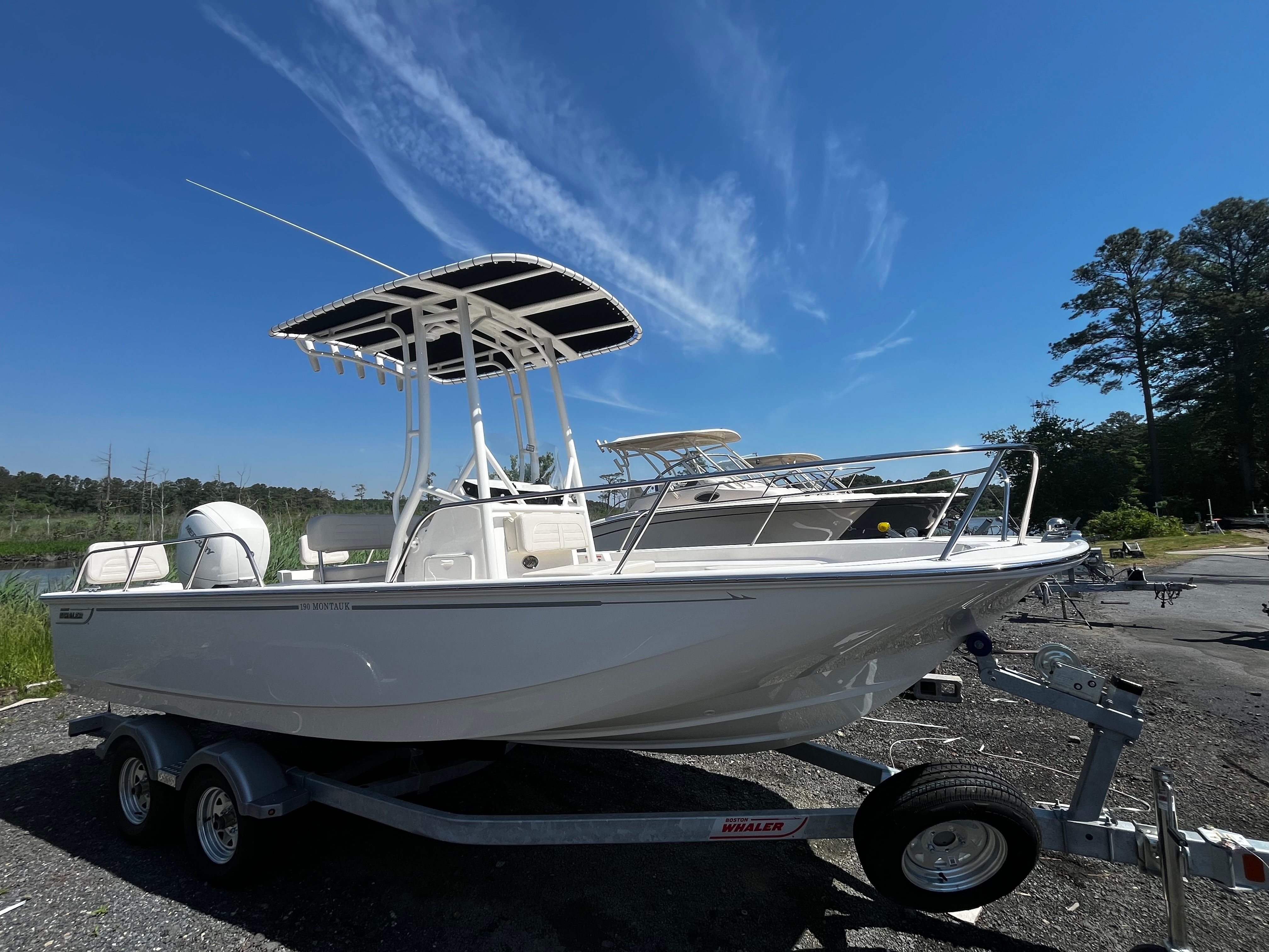 2026 Boston Whaler 190 Montauk
