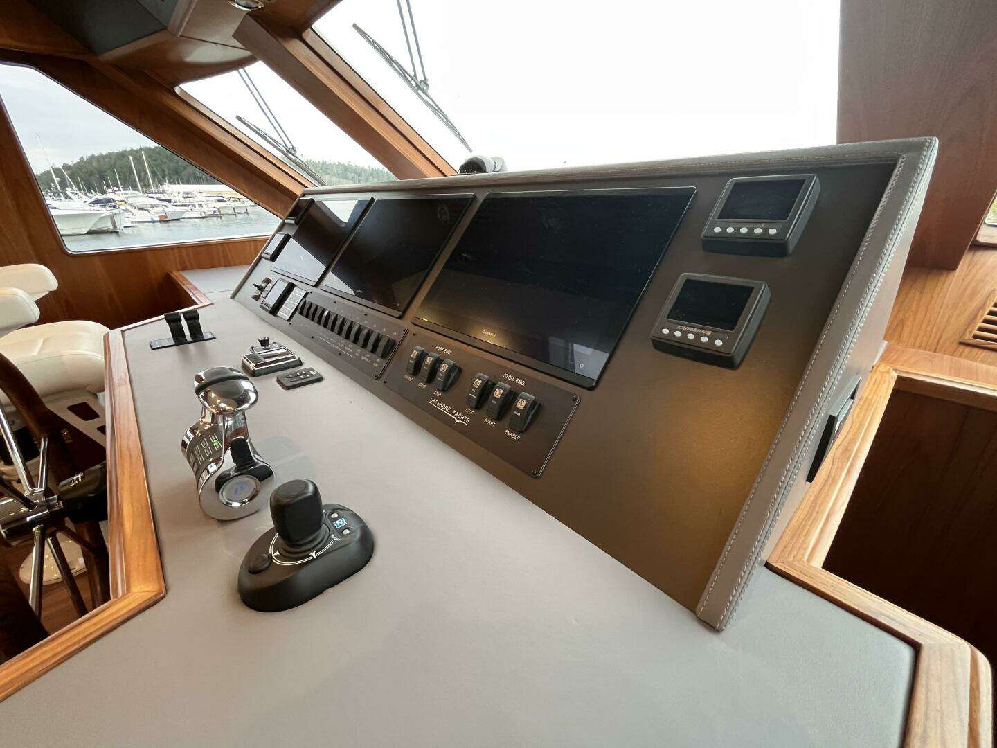 2023 Offshore Yachts ELV - Image 9