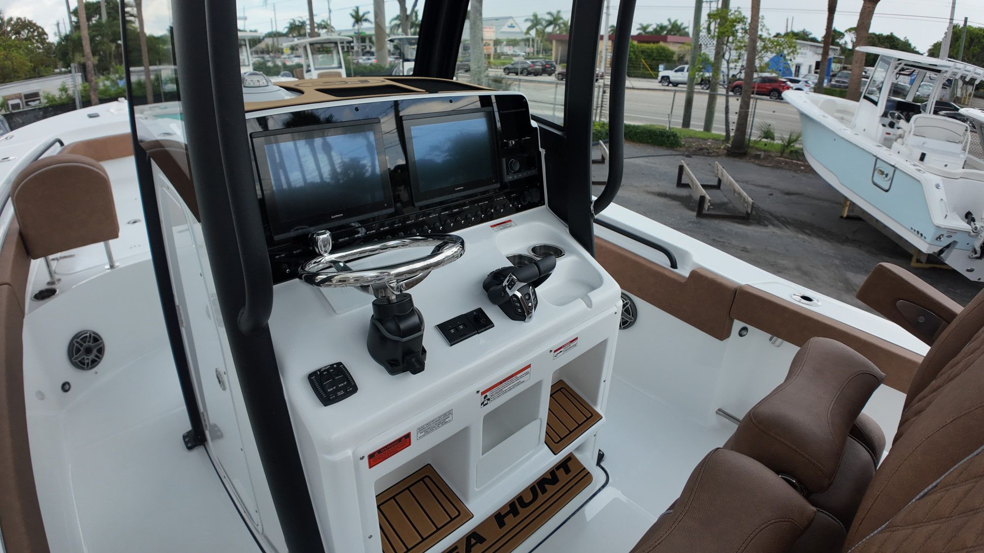 2027 Sea Hunt Ultra 265 SE - 20