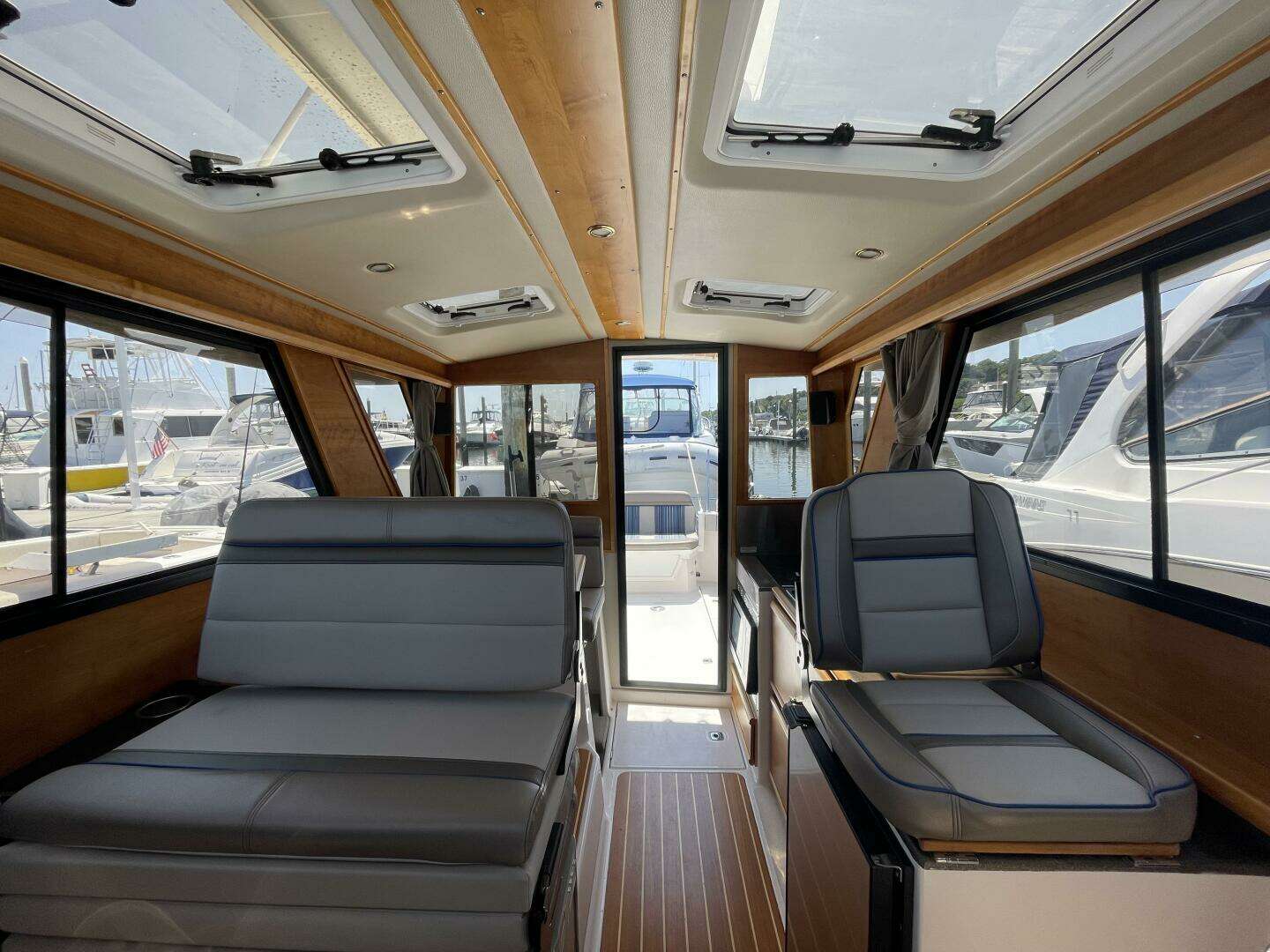 2019 Cutwater C-28 - Image 13