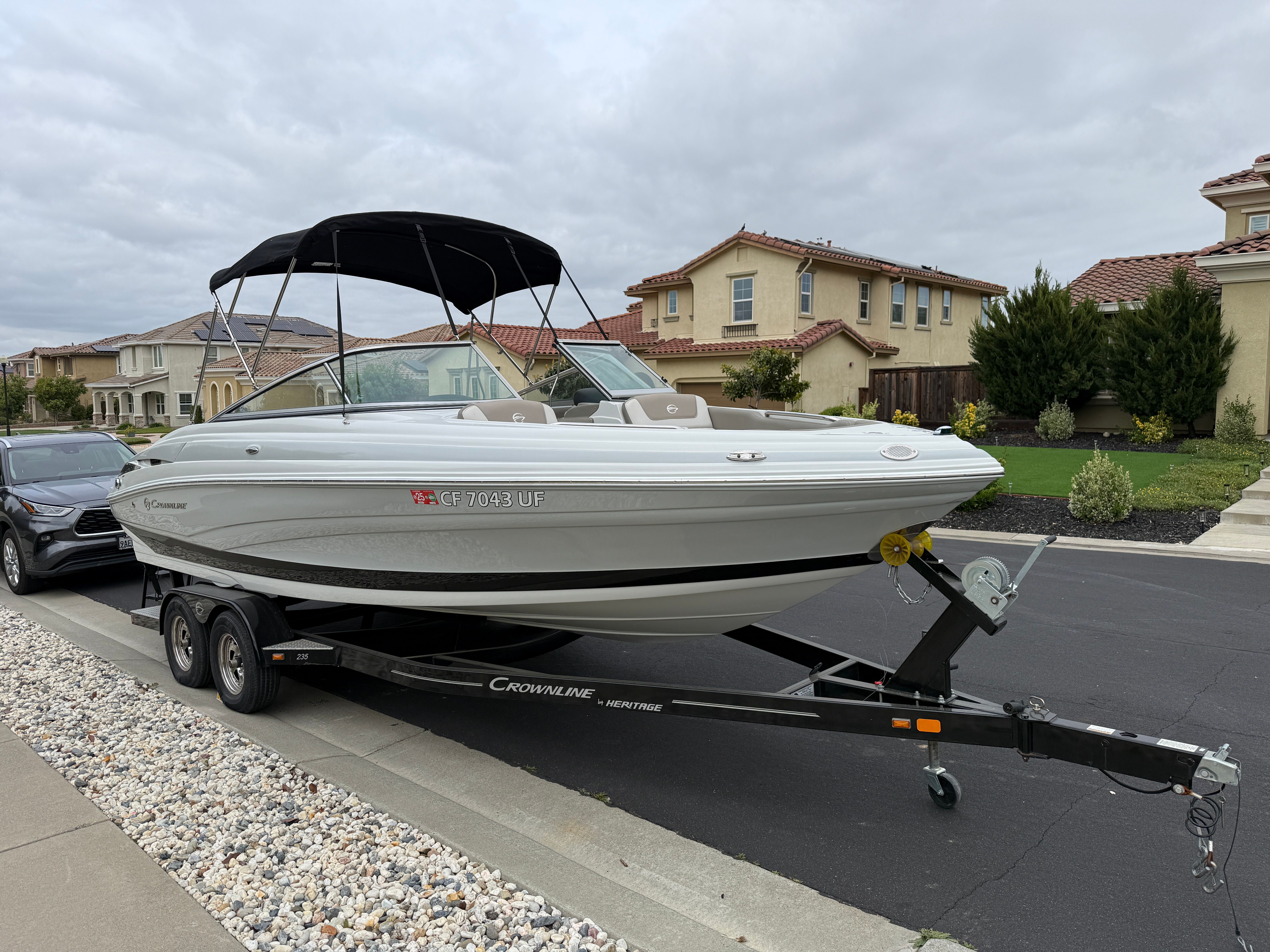 2019 Crownline 235 SS