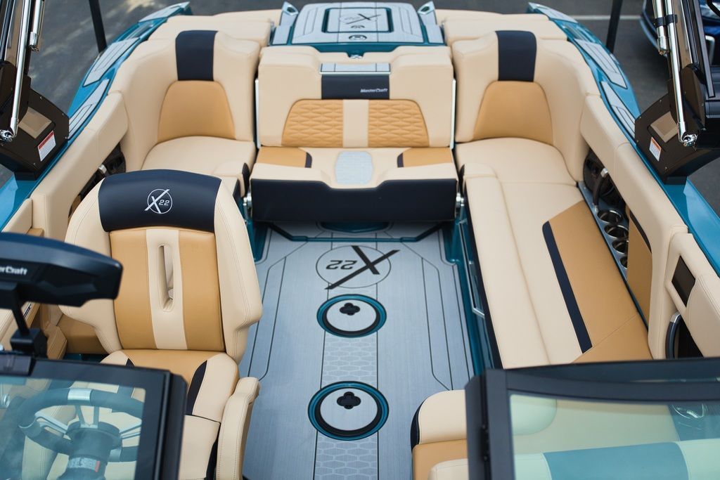 2025 MasterCraft X22 - 11