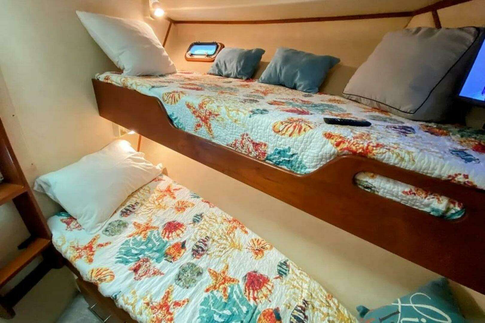 1986 Bertram 58 Flybridge Motor Yacht - Image 107