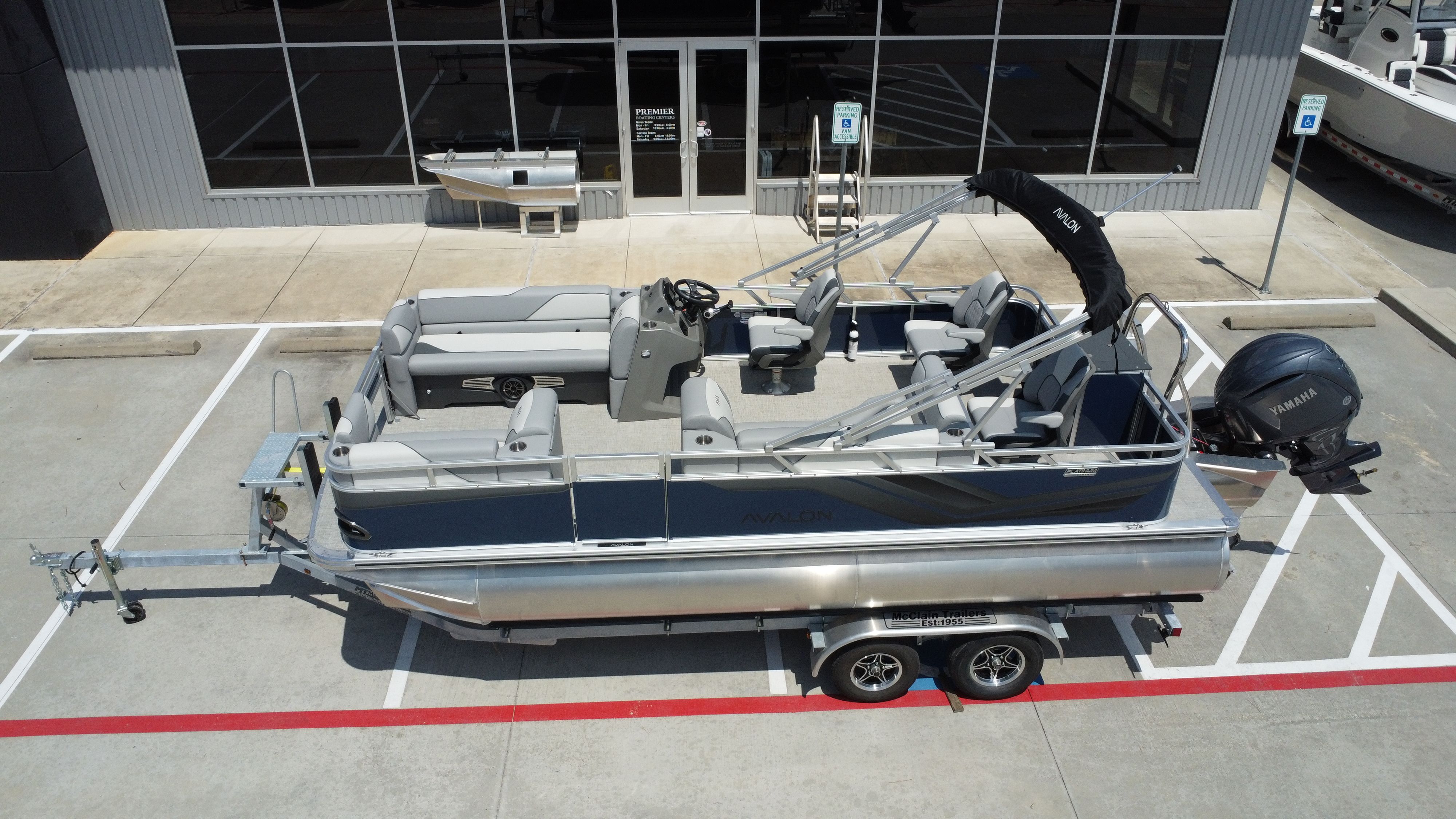 2026 Avalon Venture Rear Fish - 21' - 16