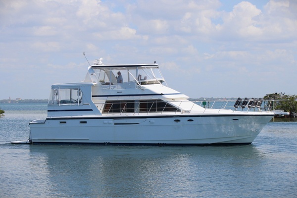1995 Jefferson 52 Rivanna Cockpit MY