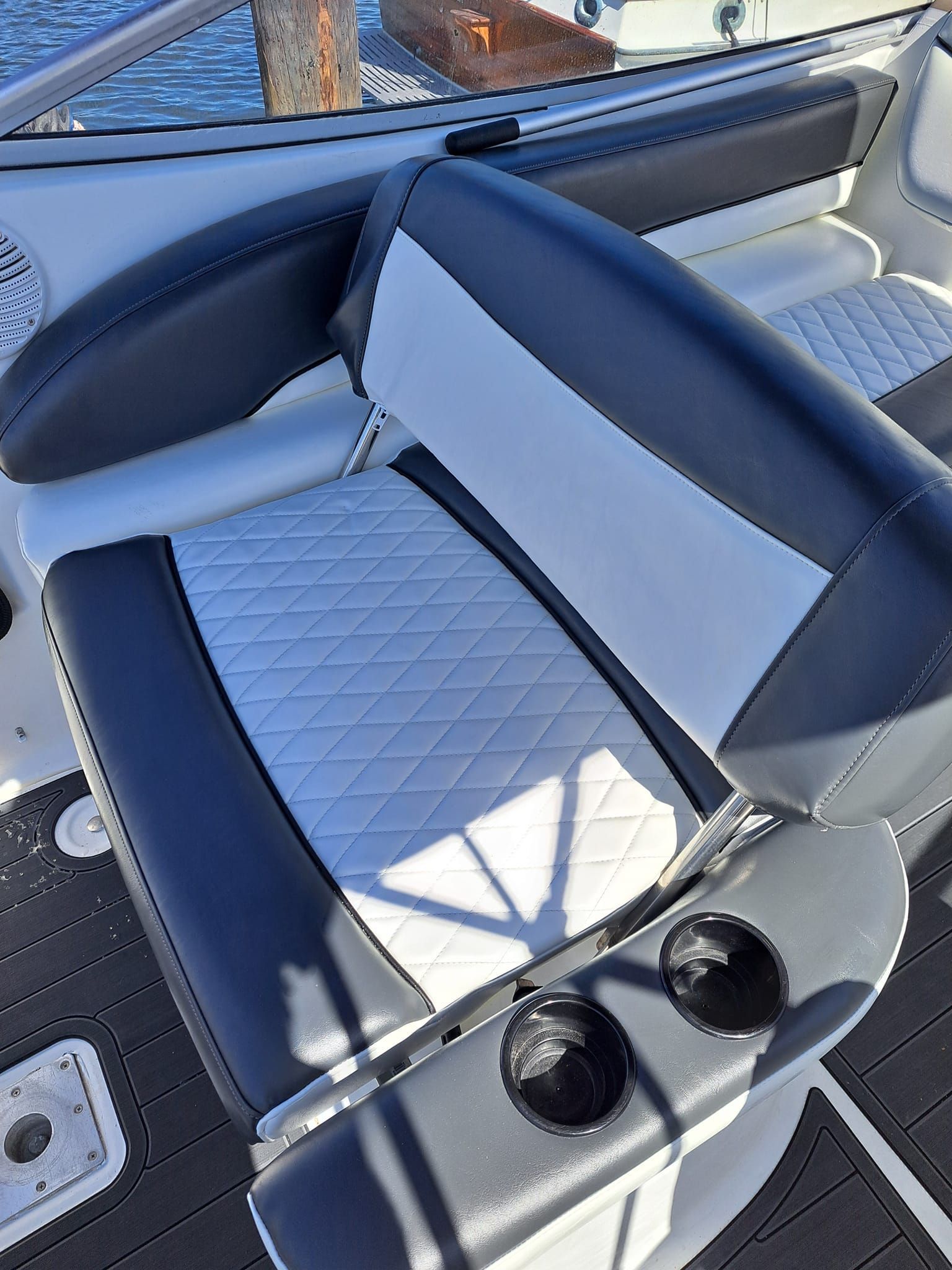2002 Bayliner 2455 Cierra Sunbridge - 6