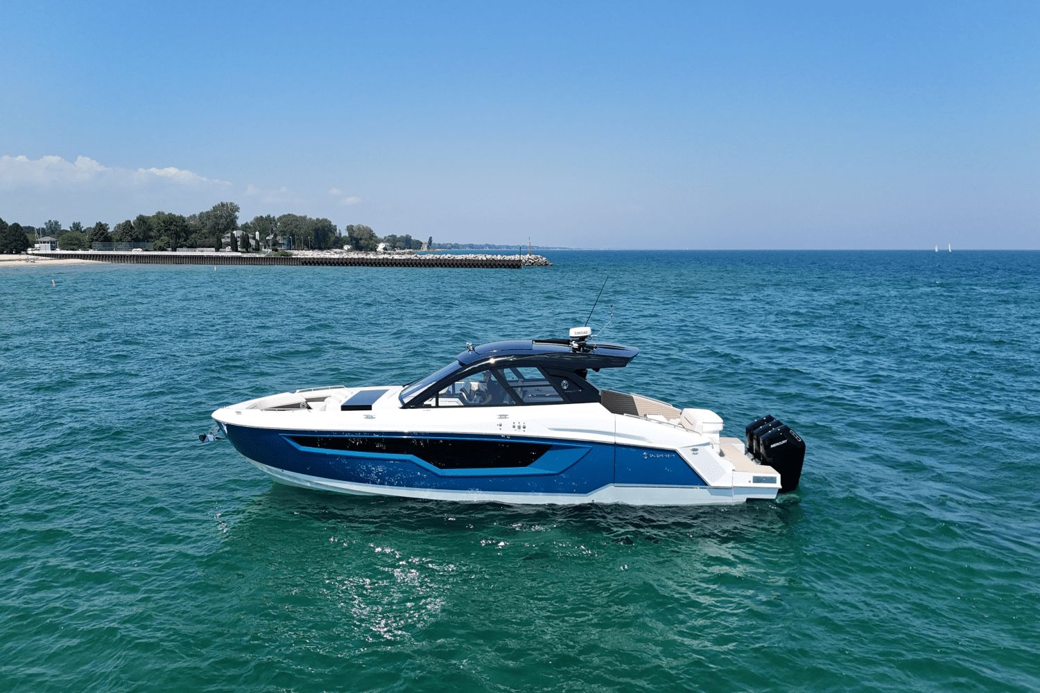2026 Cruisers Yachts 50 GLS