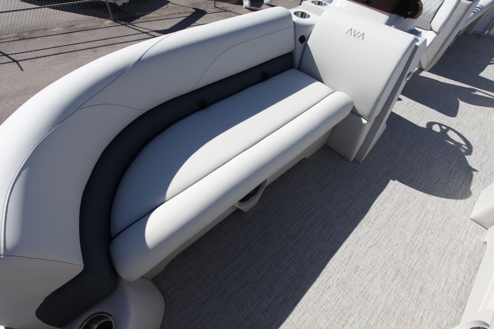 2025 Avalon 2380 QL - 7