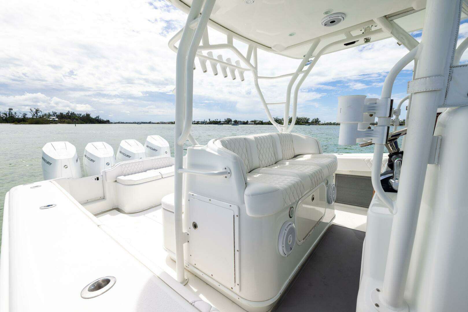 2009 Yellowfin — - Image 38