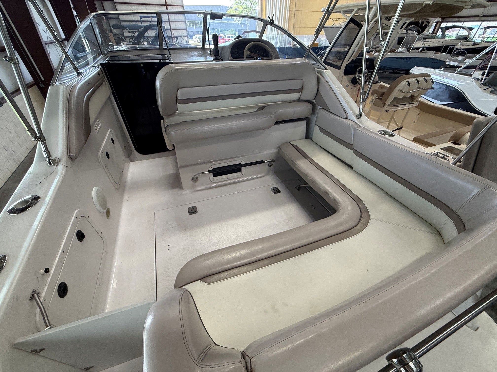 1997 Four Winns 258 Vista - 9