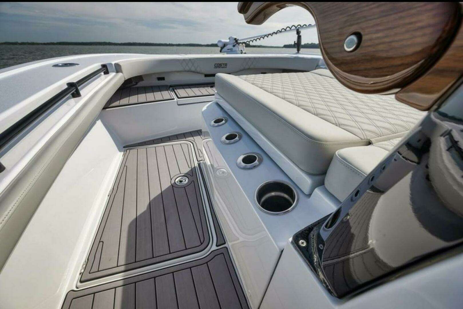 2026 Costa Custom 264 hc - Image 15