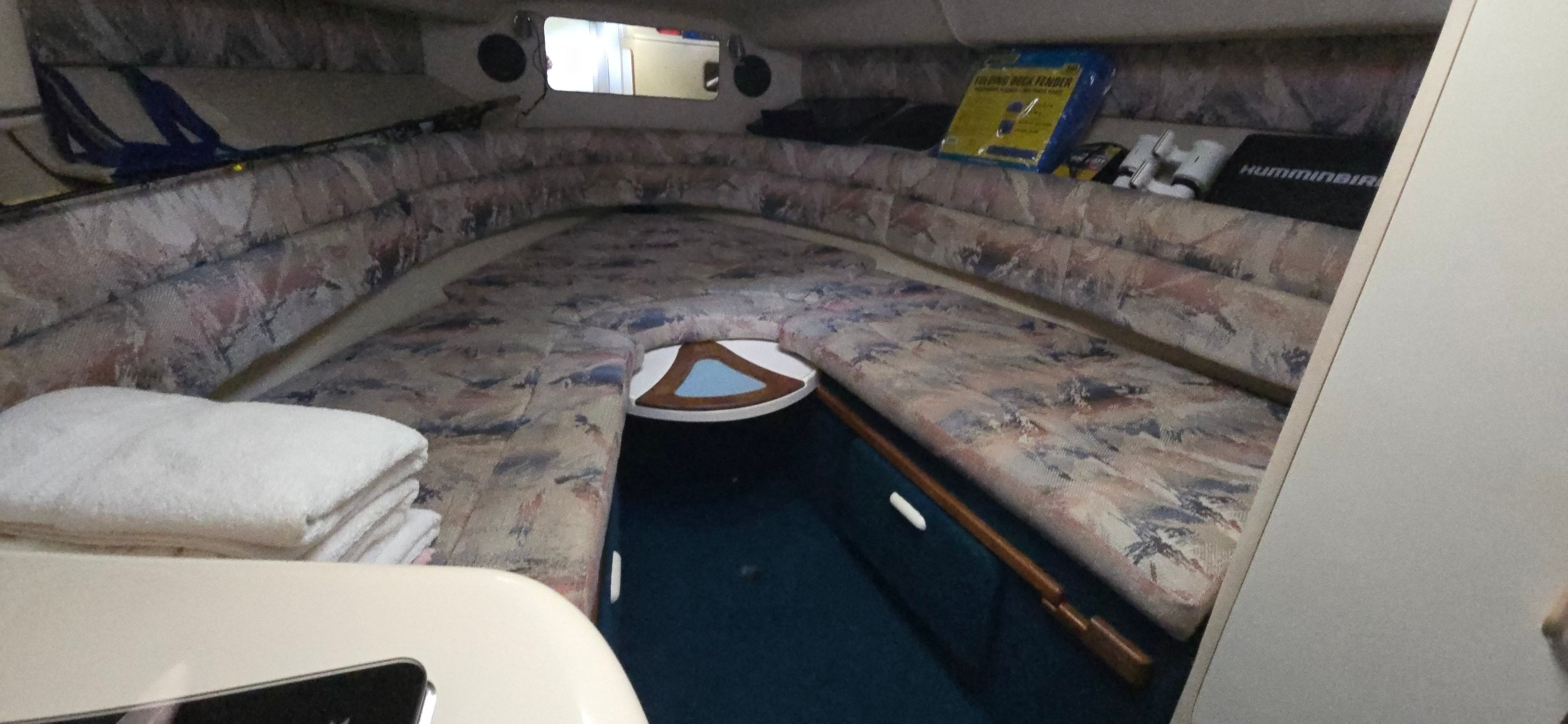 1995 Sea Ray 270 Sundancer - 18