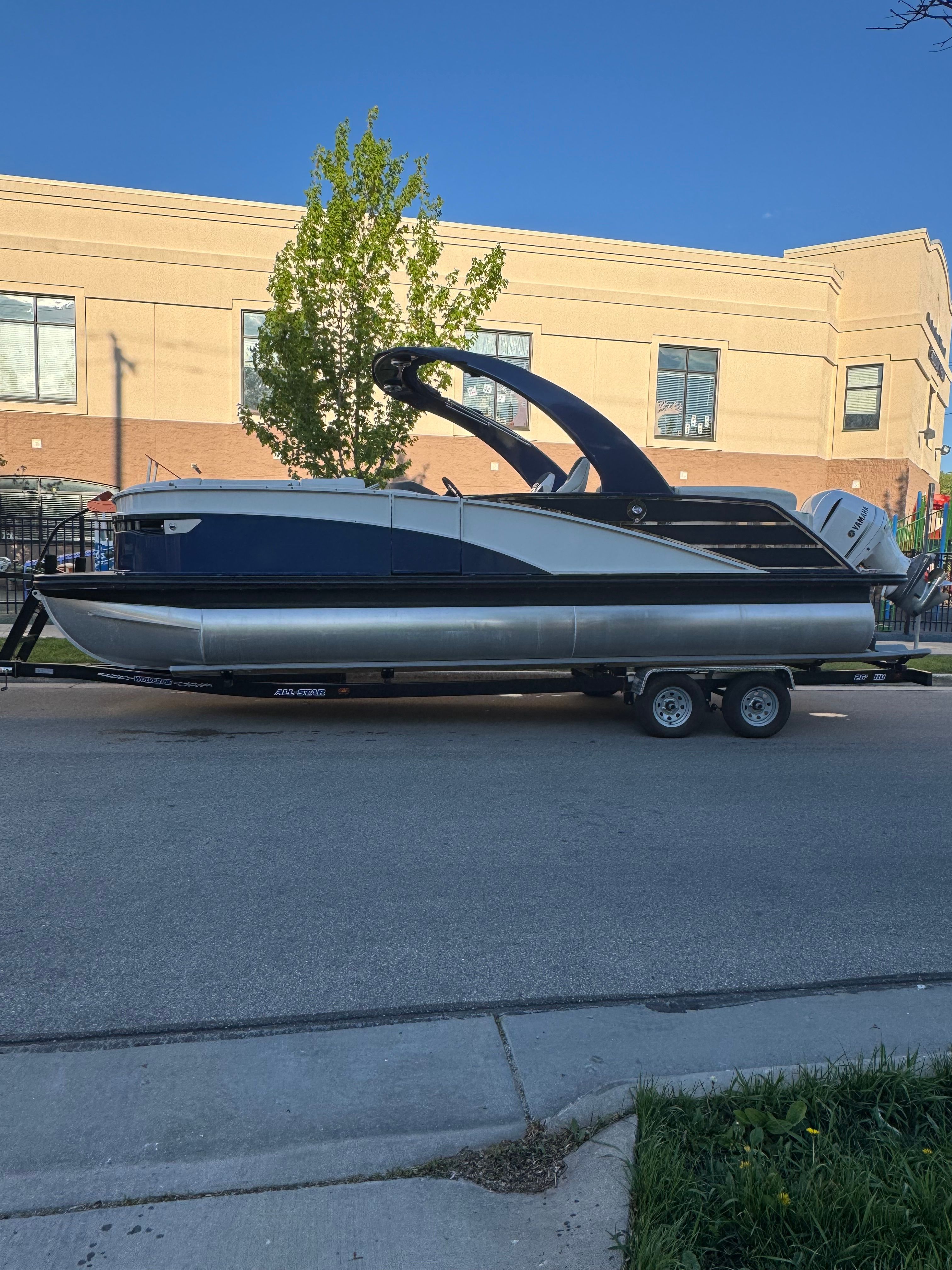 2020 Bennington RX 25 Sport - 2