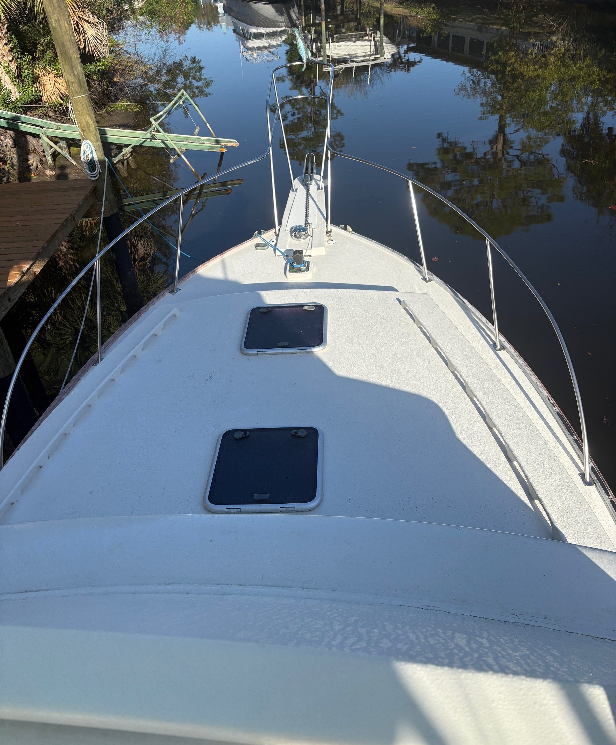 1983 Wilbur 38 Flybridge - 3