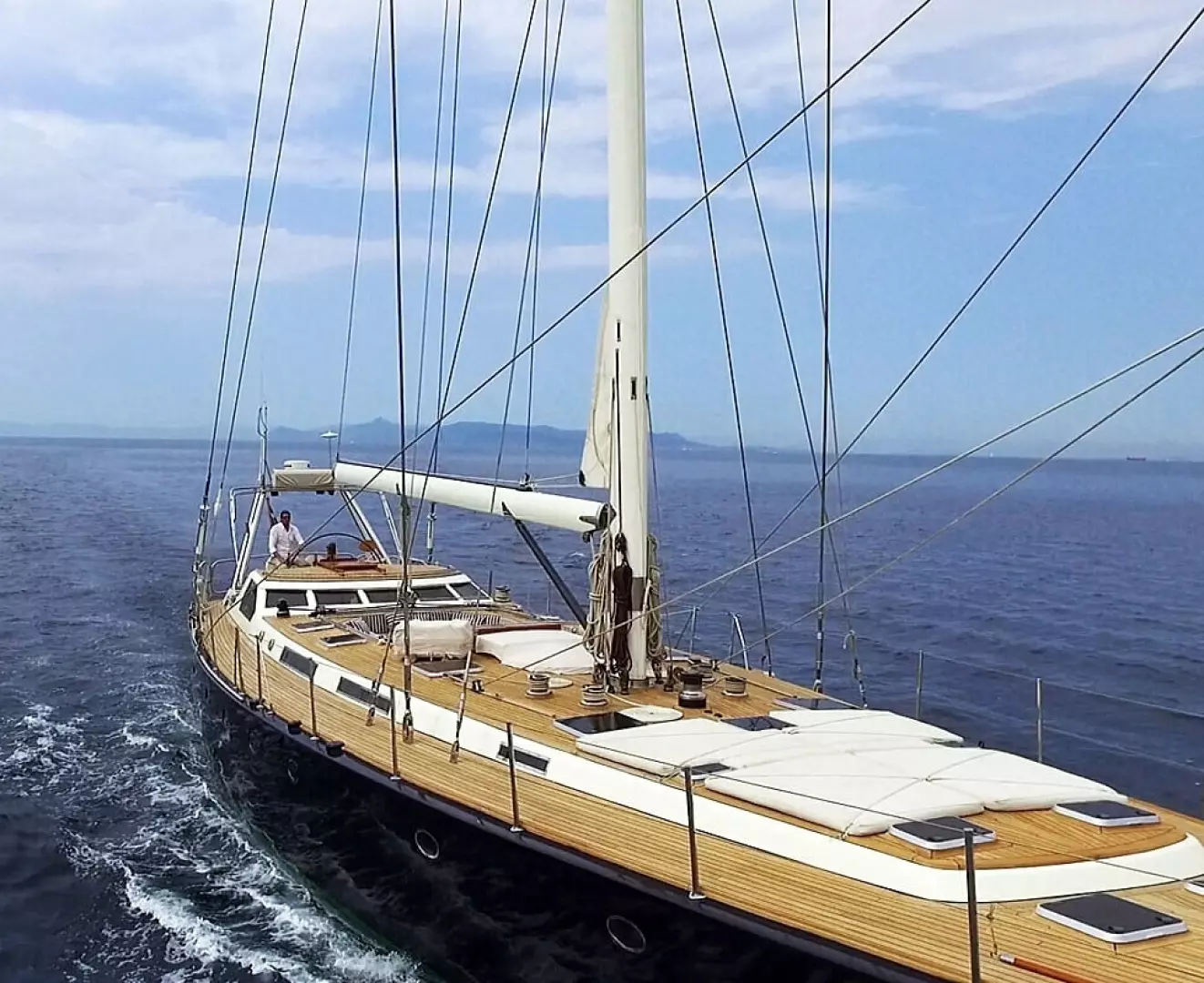 1988 Brooke Yachts — - Image 3