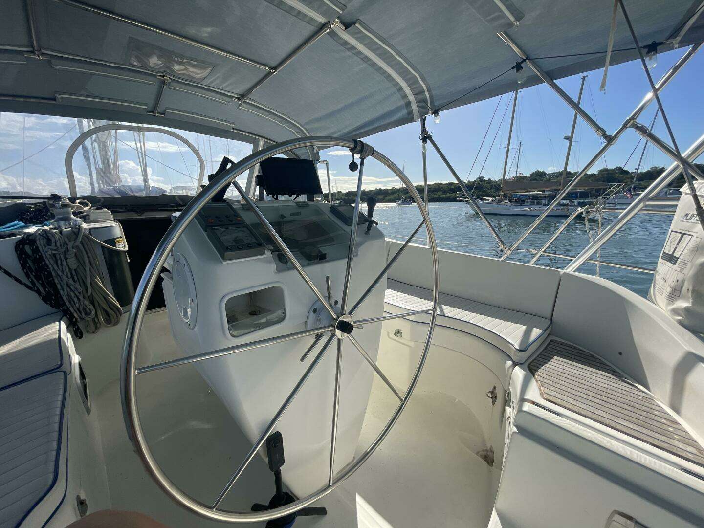 1993 Beneteau Oceanis 400 - Image 10