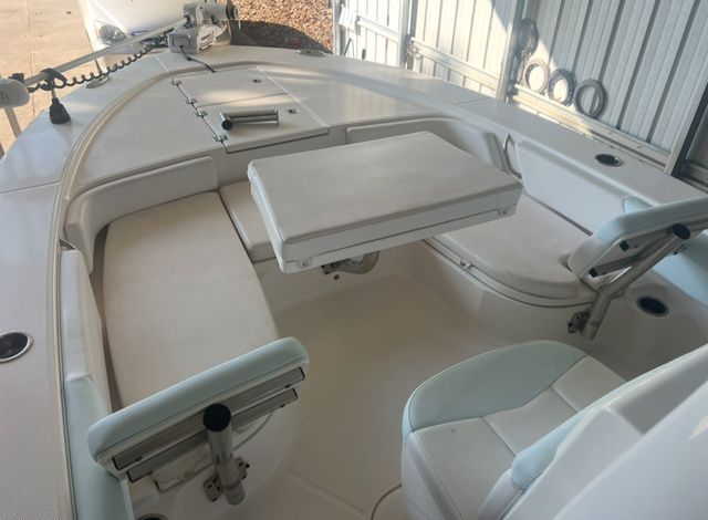 2019 Robalo 246 Cayman SD - 4
