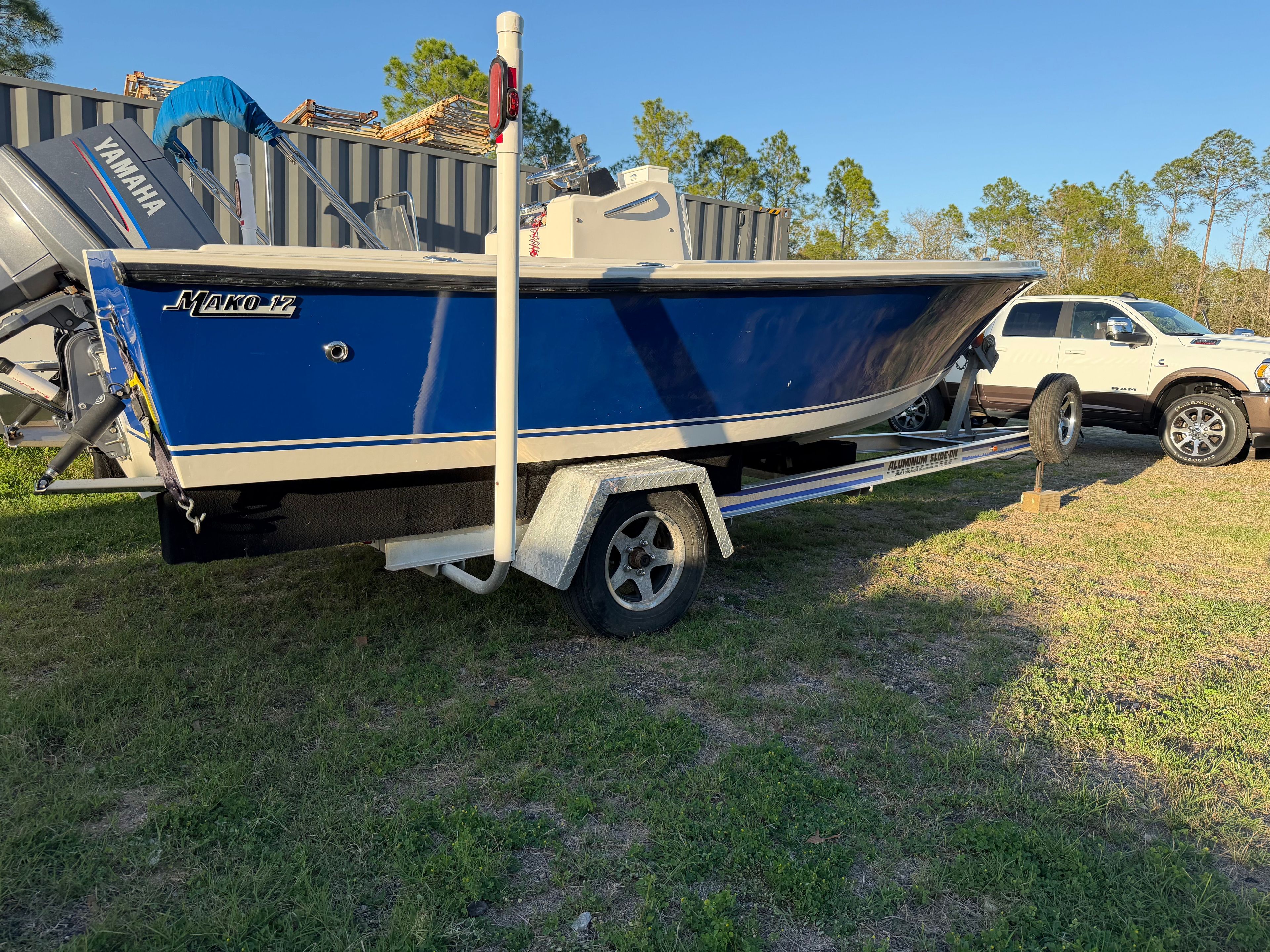 1984 Mako 171 Center Console - 8