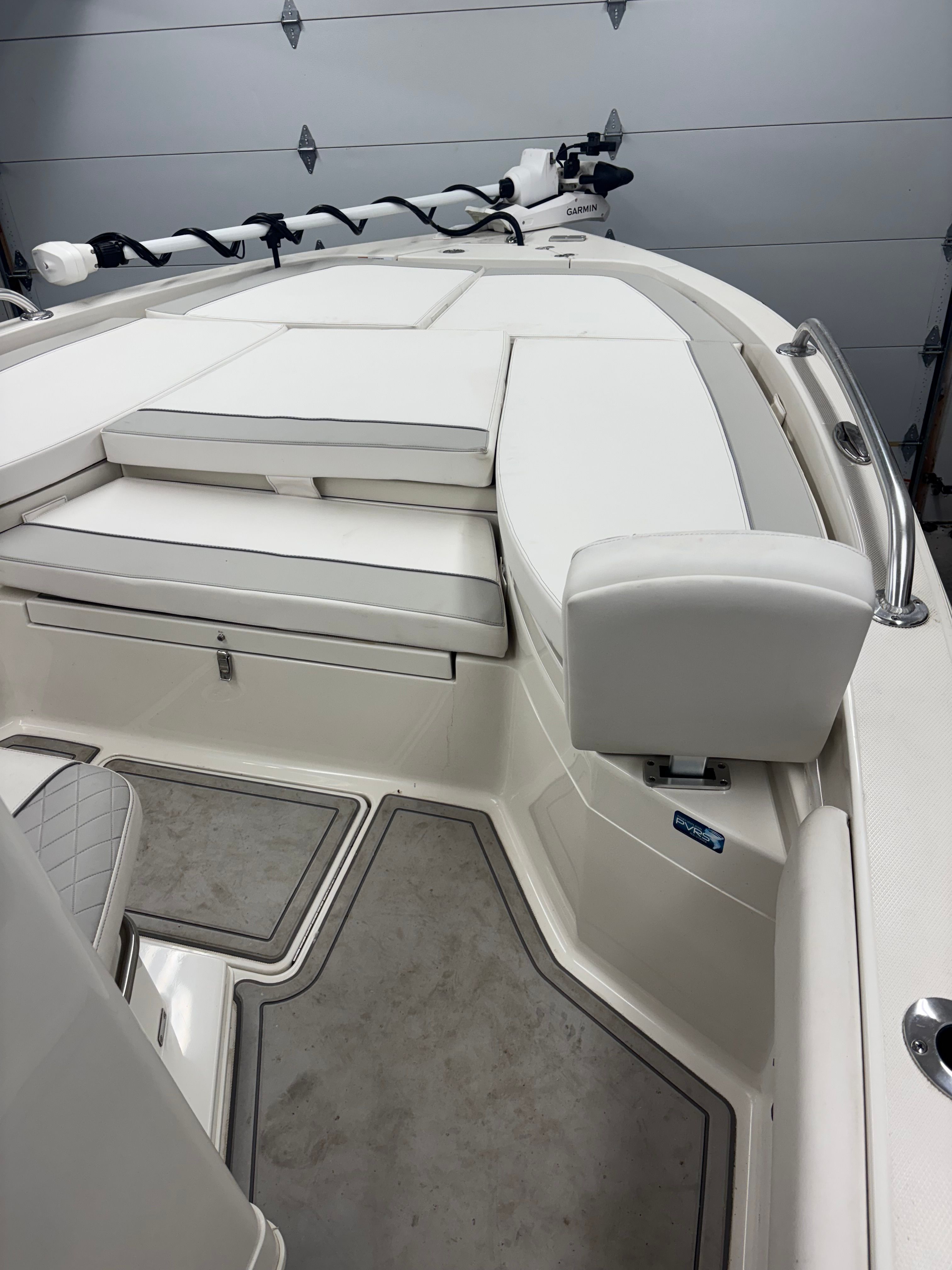 2021 Ranger 2510 Bay - 10