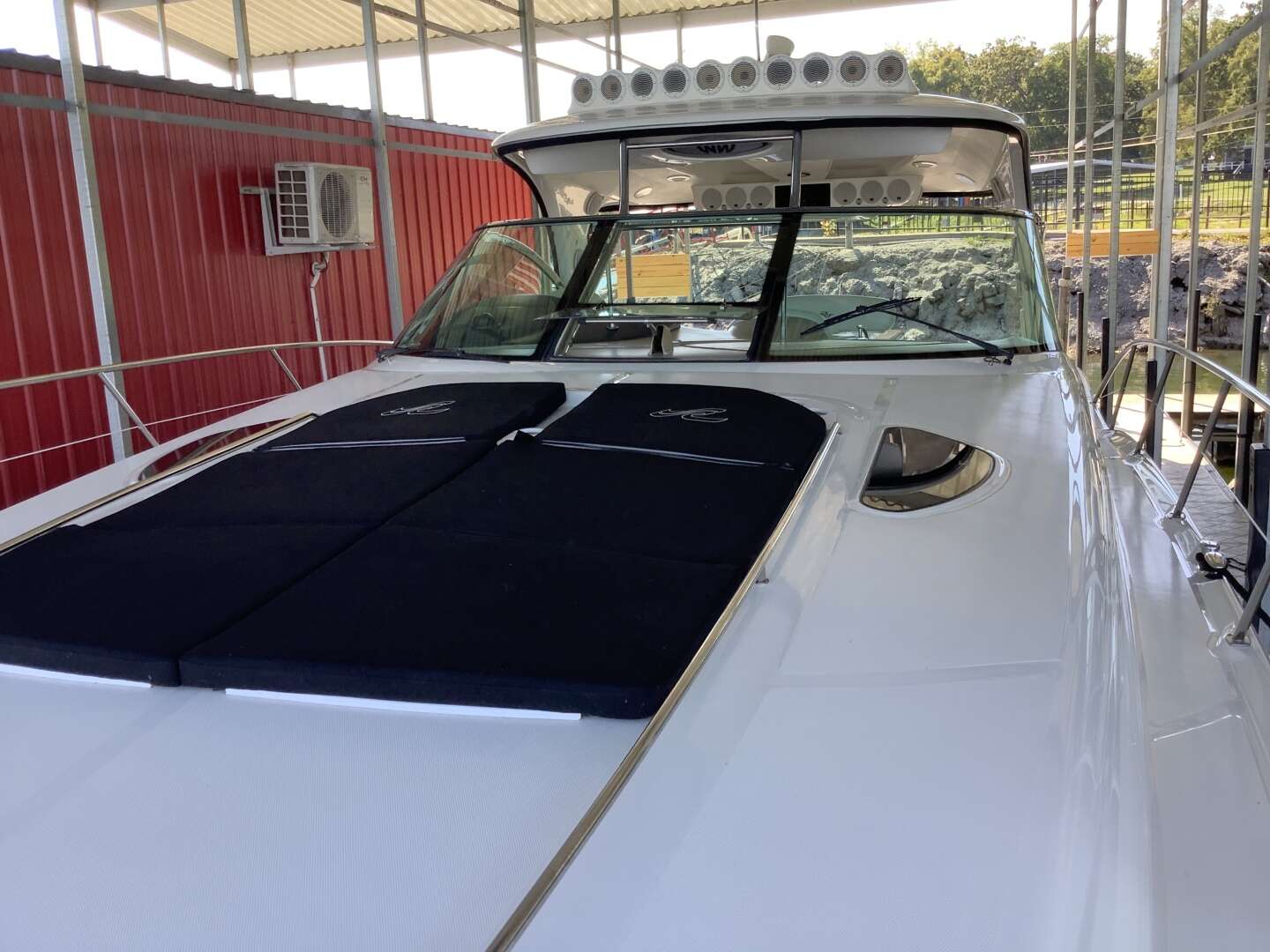 2007 Sea Ray 52 SUNDANCER - Image 15