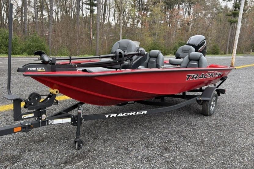 2026 Tracker Pro Team 175