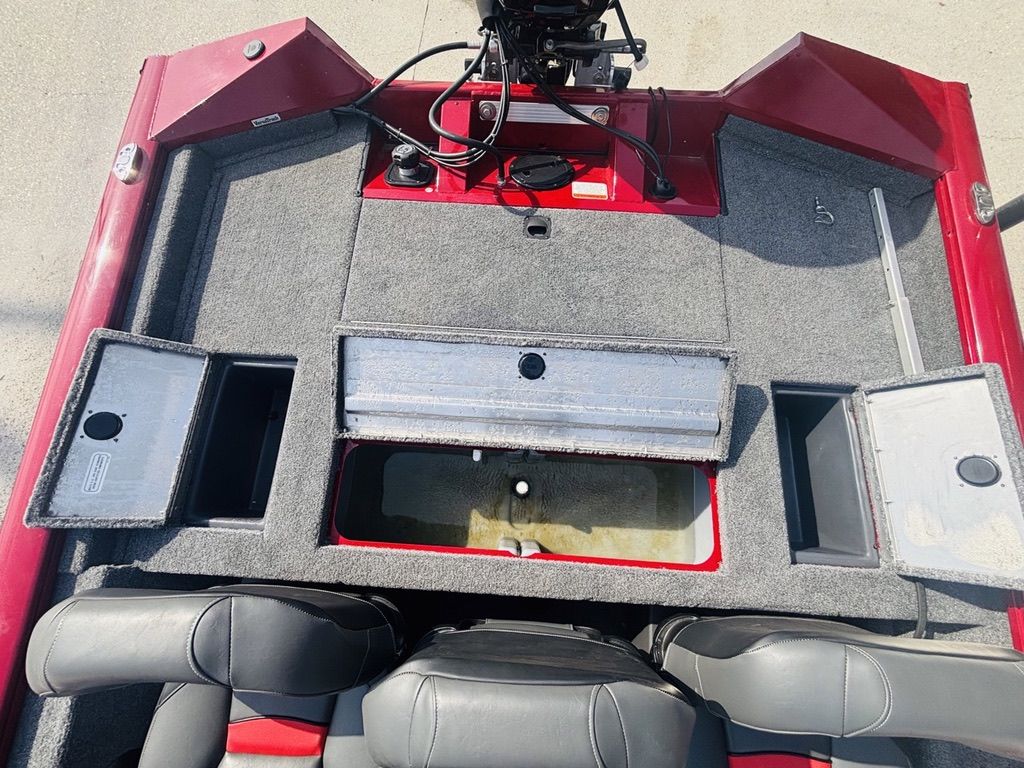 2025 Tracker Pro Team 175 Crappie Edition - 16
