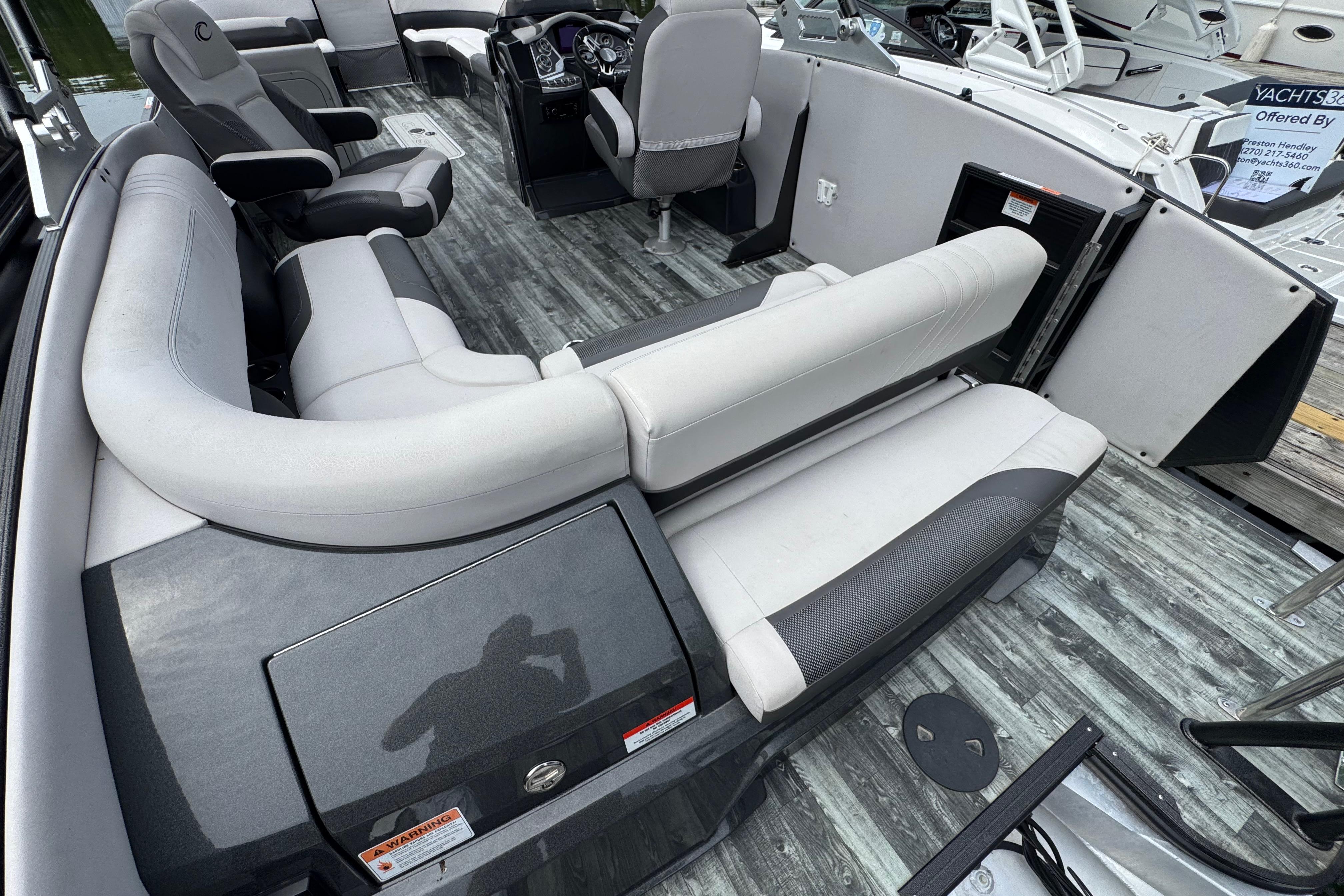 2023 Starcraft MX 25 DL DH boat interior with luxurious seating and modern design.