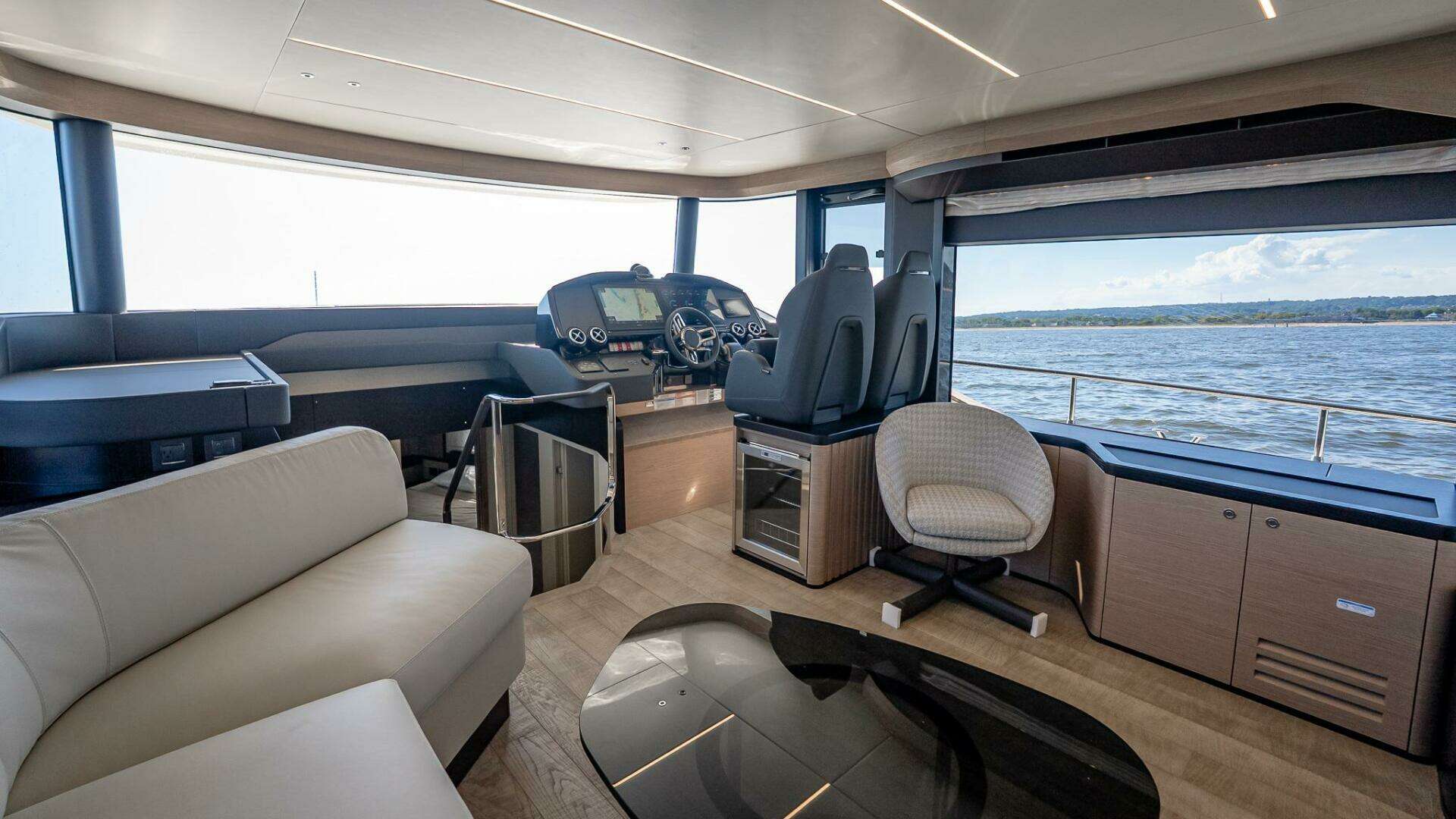 2026 Absolute Navetta 58 - Image 22
