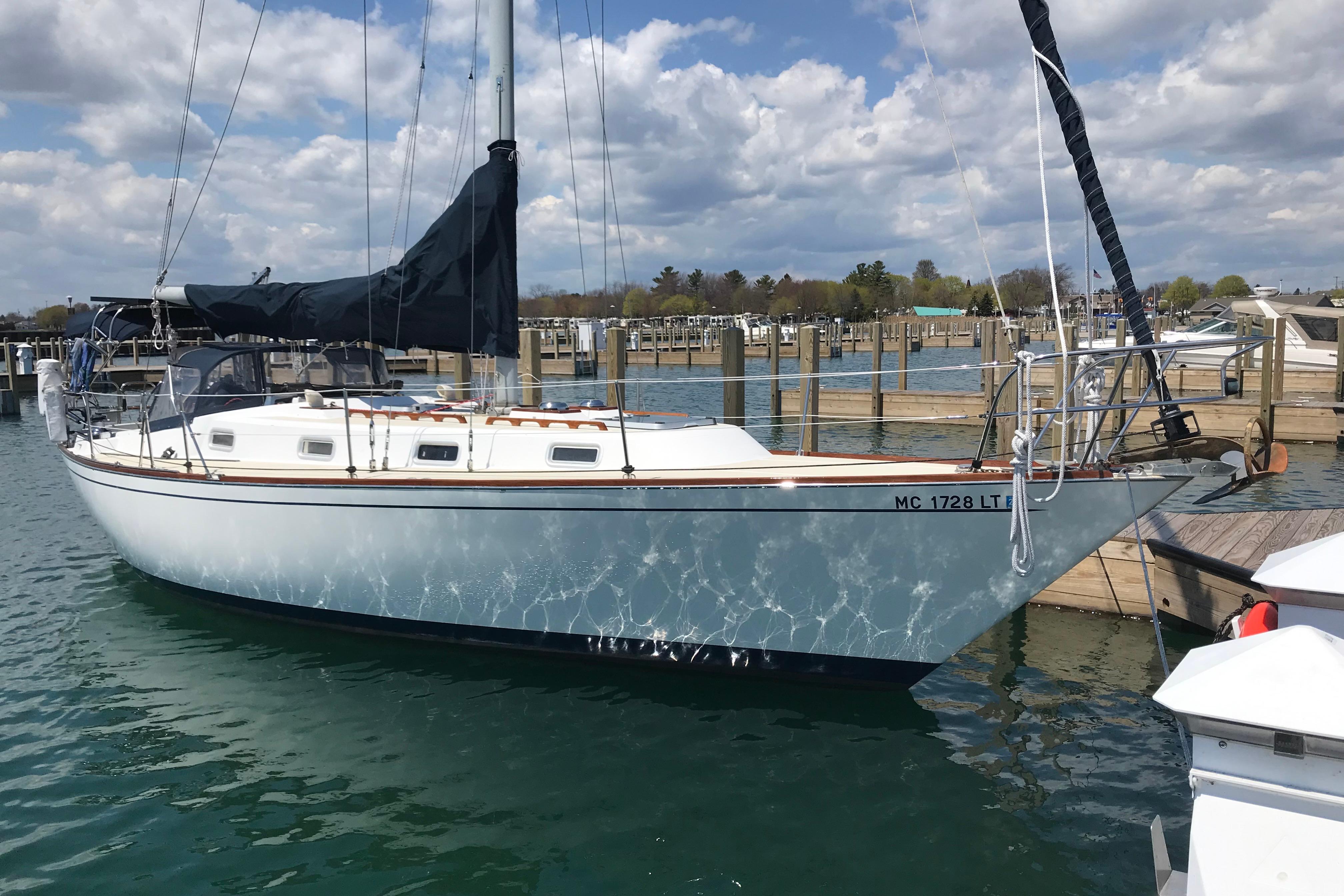 1985 Tartan 37C