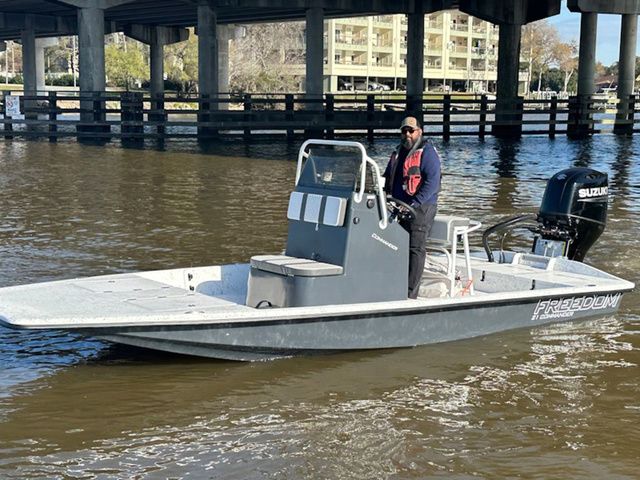 2026 Freedom Boats 21' Commander