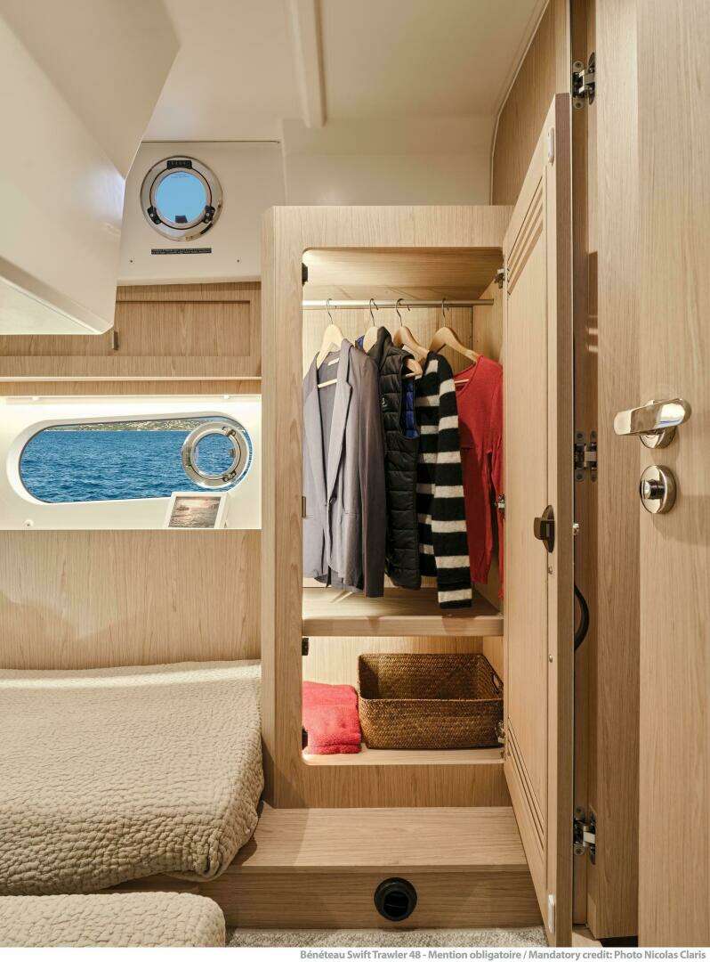 2026 Beneteau Swift Trawler 48 - Image 12