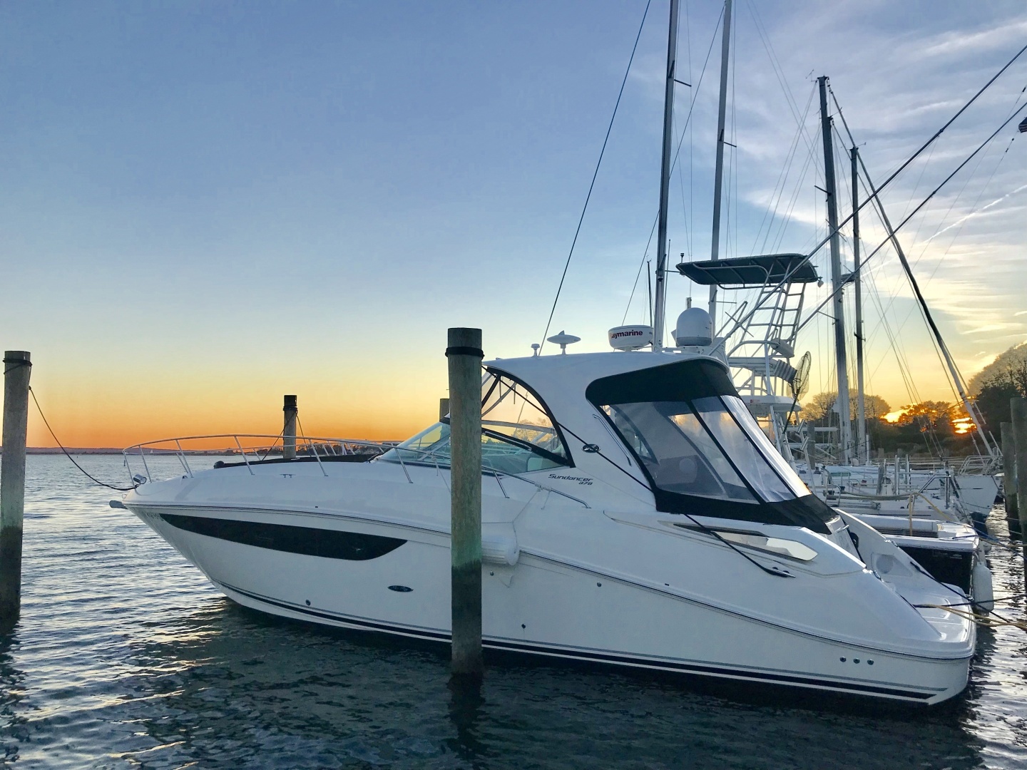 2017 Sea Ray Sundancer 370 - Image 7