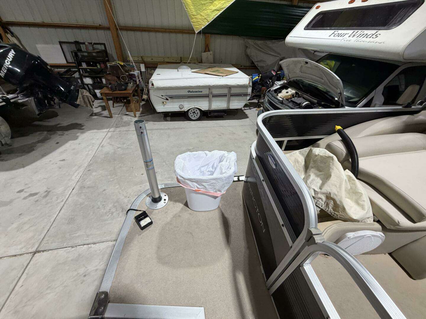 2011 Bennington 2554 GCW - Image 6