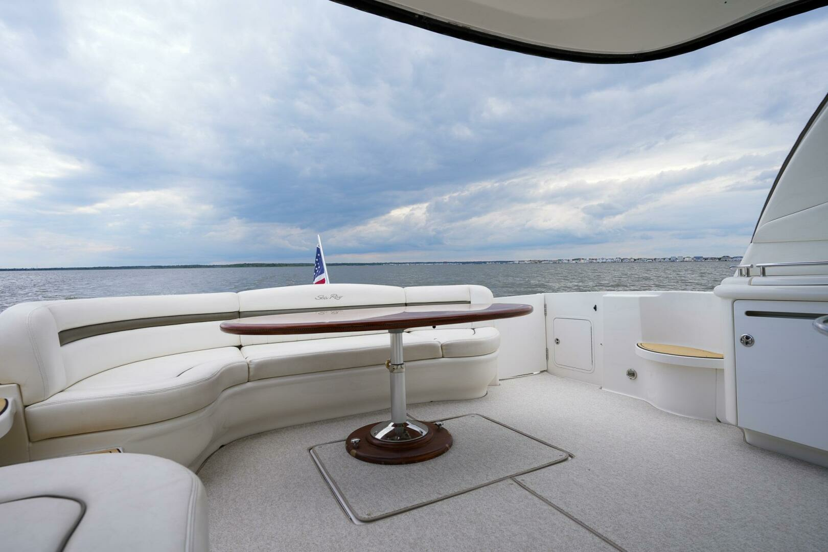 2006 Sea Ray 52 Sundancer - Image 20