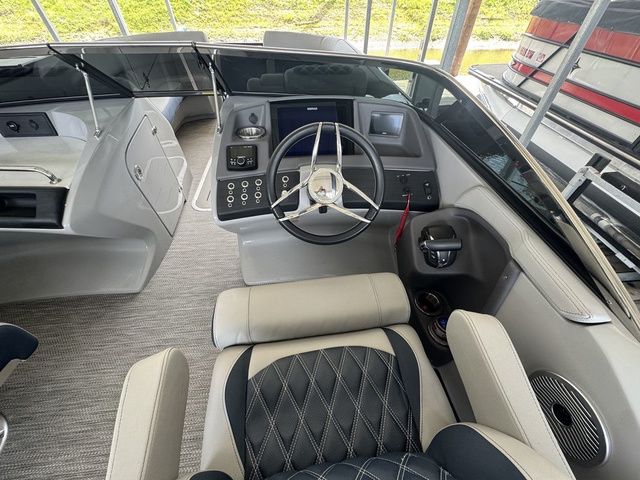 2022 Bennington 25 QXFBWA - 10