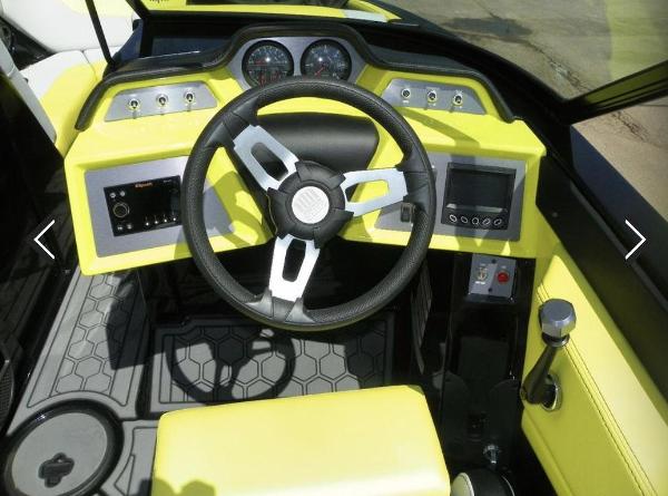 2021 MasterCraft NXT20 - 5