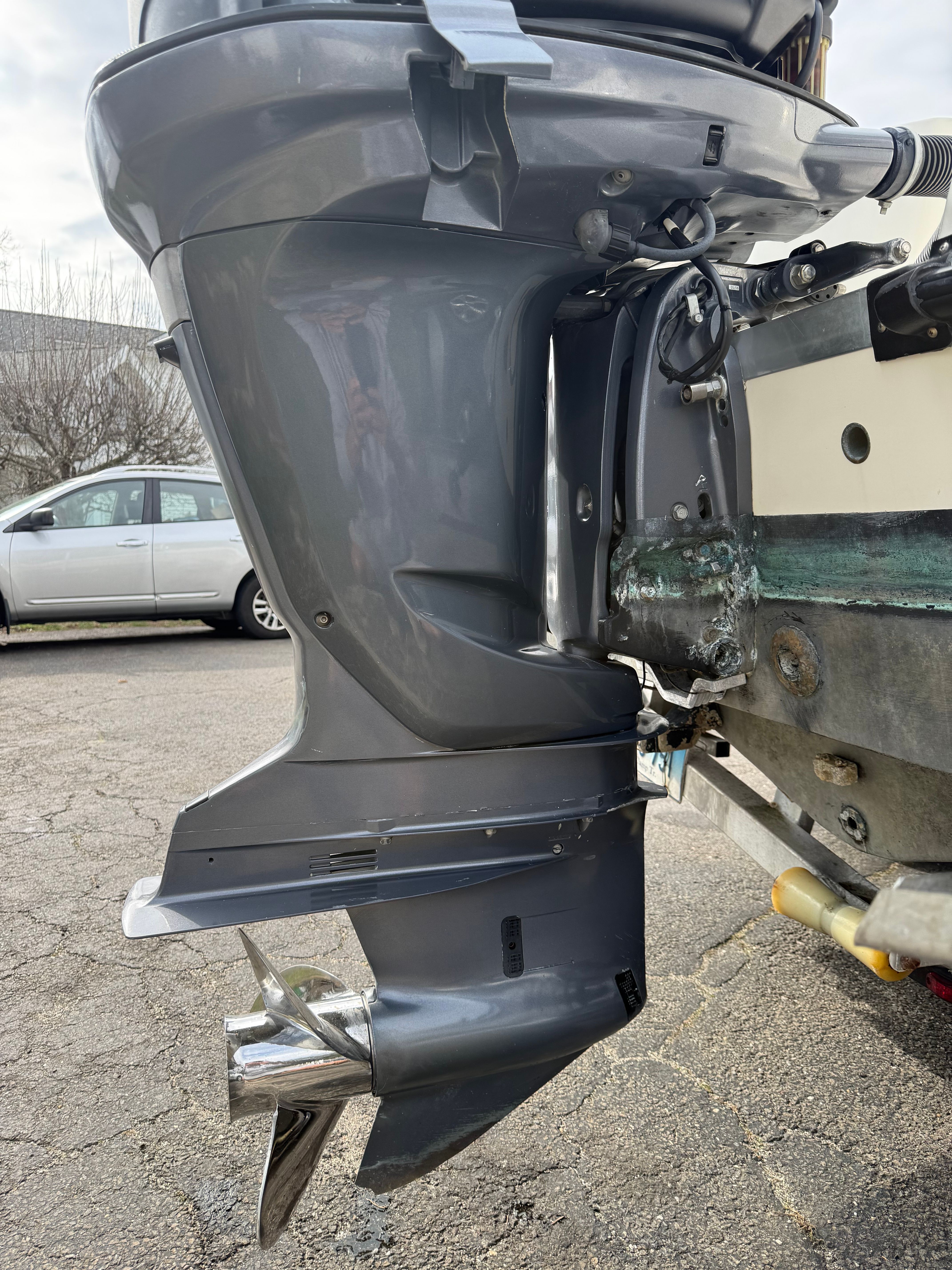 Close-up of 2008 Hydra-Sports Vector 2200 VX outboard motor.